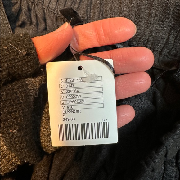 Urban Outfitters Black Asymmetrical Bodysuit - Picture 10 of 10